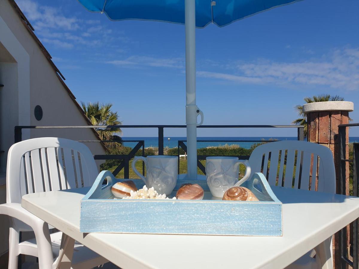 Villa Amare Кампофеличе-ди-Роччелла Экстерьер фото
